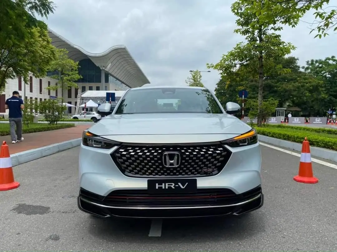 honda-hrv-rs-2024-10